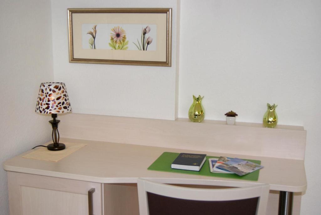 Deluxe Apartments der Alten Apotheke Prerow Zimmer foto