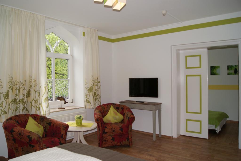 Deluxe Apartments der Alten Apotheke Prerow Exterior foto