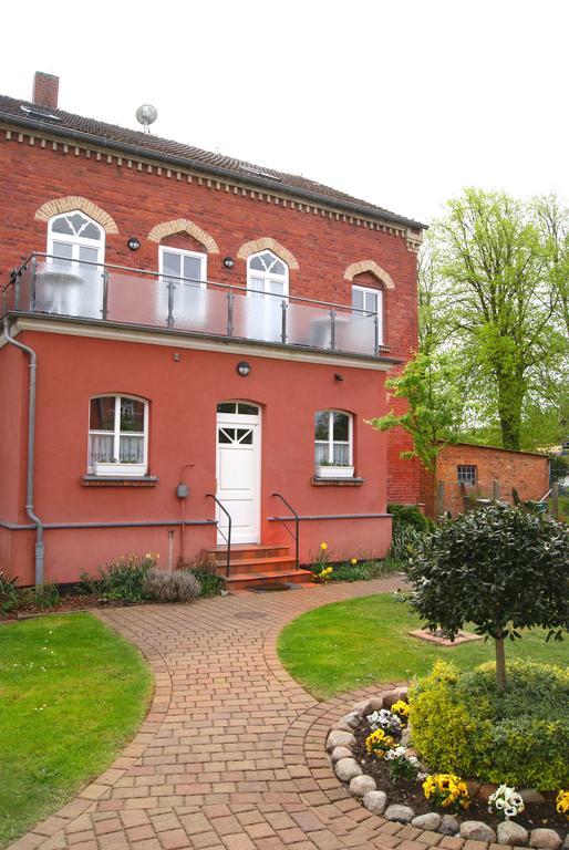 Deluxe Apartments der Alten Apotheke Prerow Exterior foto