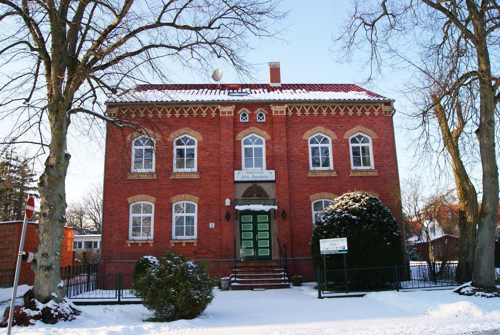 Deluxe Apartments der Alten Apotheke Prerow Exterior foto